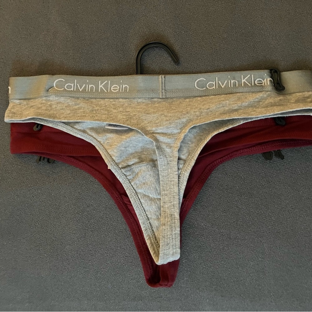 Calvin Klein CK cotton thongs stretch logo Small NWT grey - Picture 3 of 3